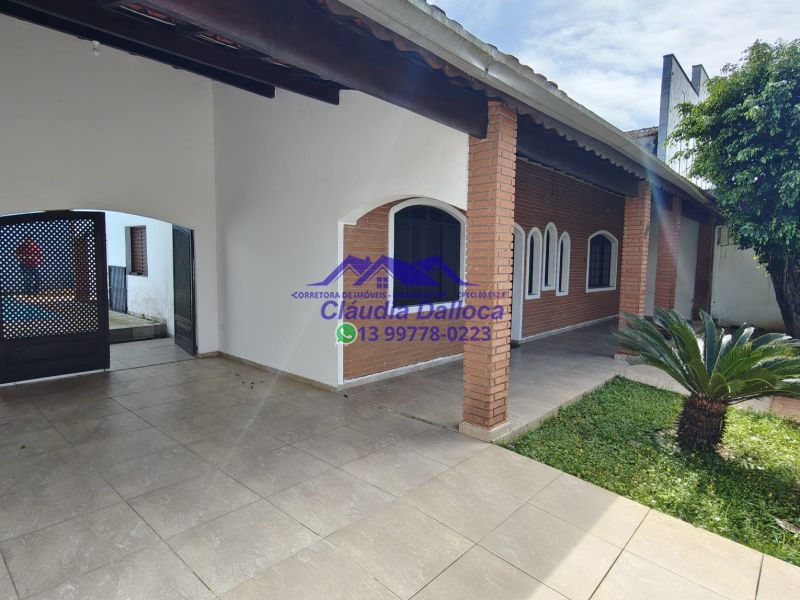 Foto de CASA À VENDA NO CENTRO DE ITANHAÉM